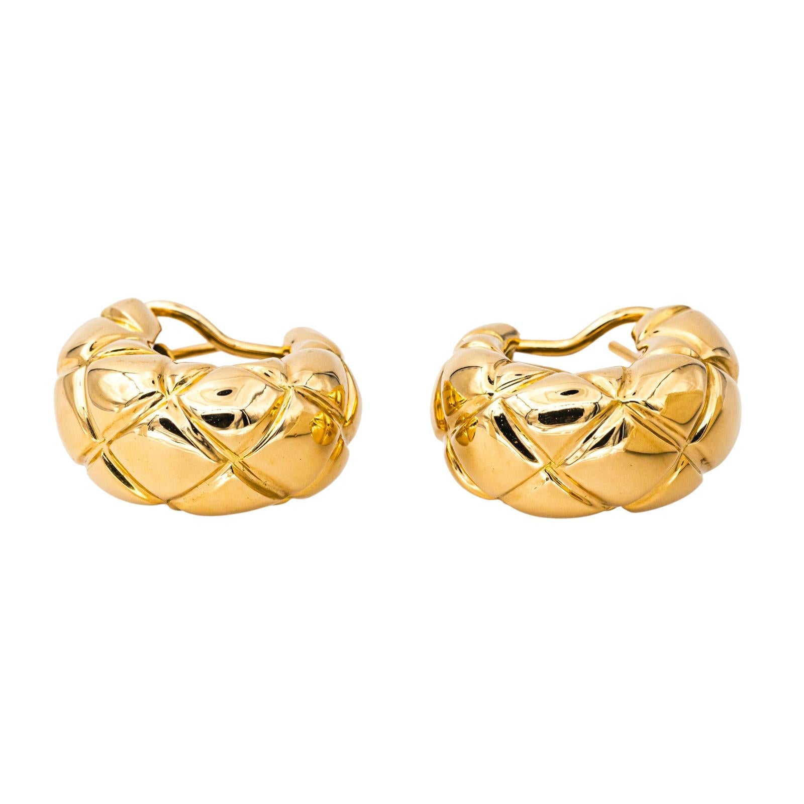 Chaumet Boucles d'oreilles Demi créoles Or jaune