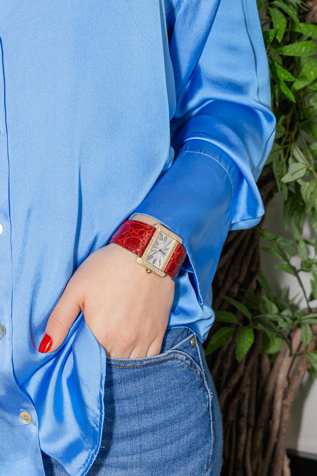 Cartier Montre Tank Divan Or jaune Diamant