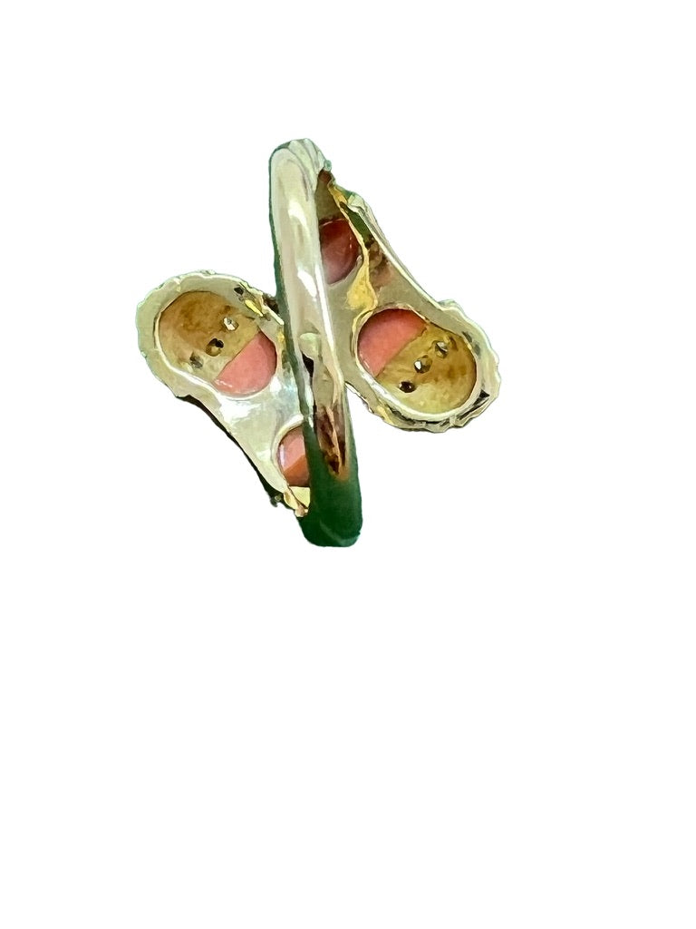 Ring signed Pierre and Jean Bellin in gold, coral and diamonds.