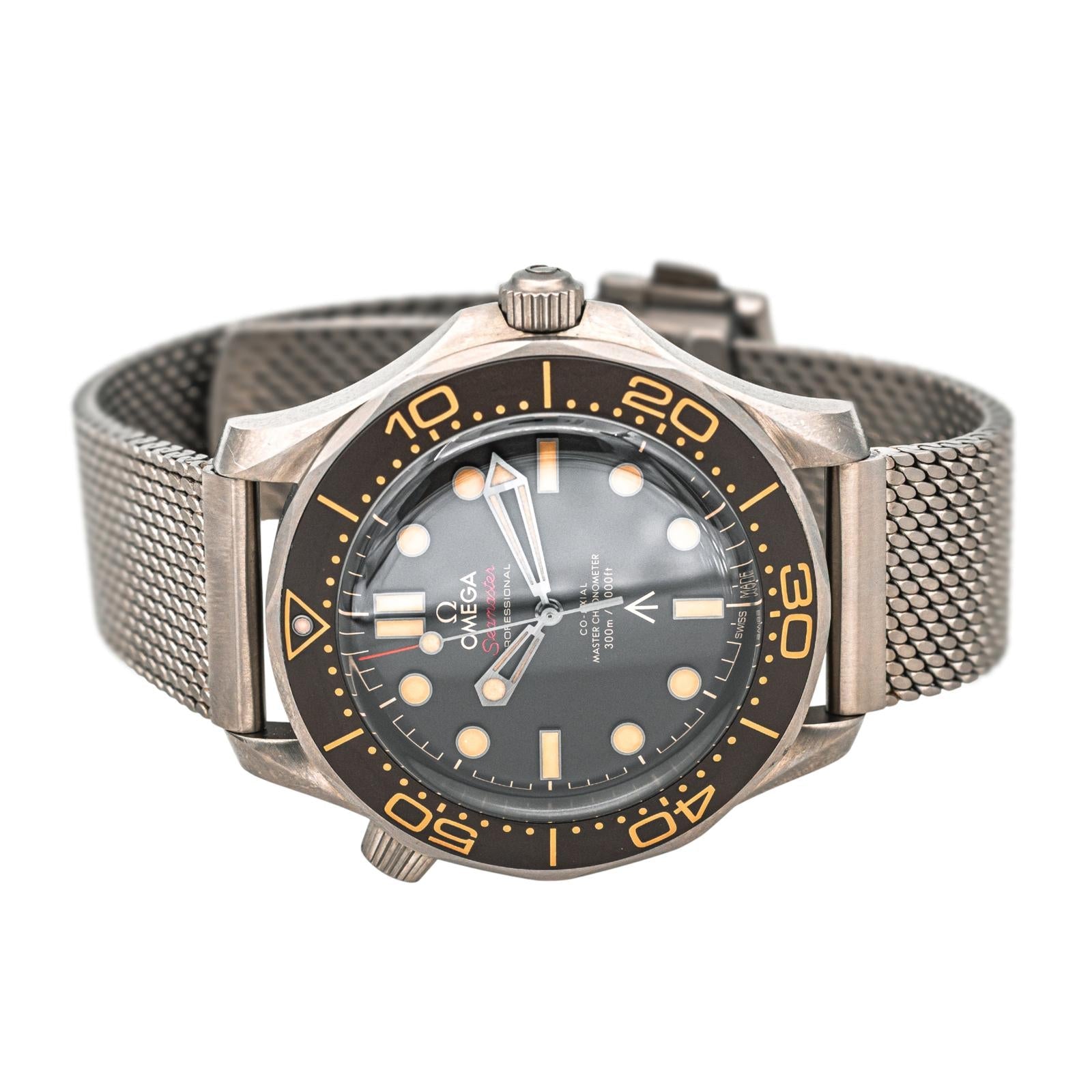 Omega Montre Seamaster Titane