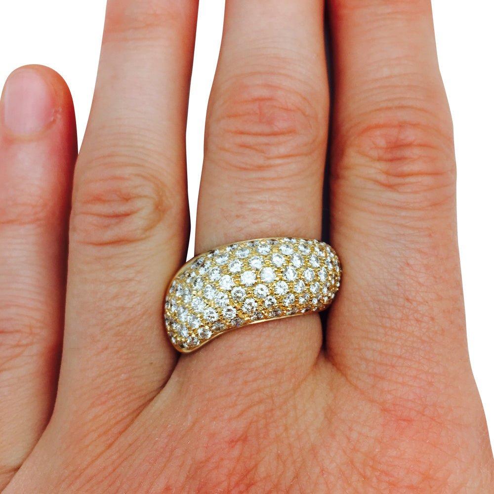 Bague Chaumet, modèle "Hommage à Venise", en or jaune et diamants. T54 - Maison Eloe