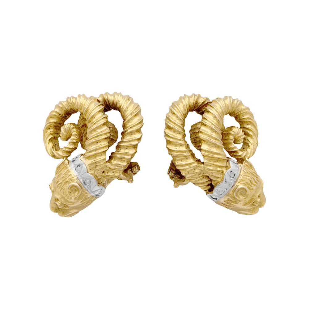 Boucles d'oreilles Zolotas, « Tête de Lion » deux ors, diamants et rubis.