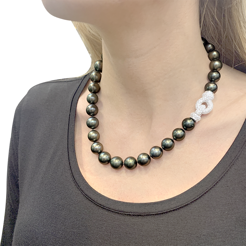 collier-perles-noires-tahiti-occasion-diamants-maison-eloe