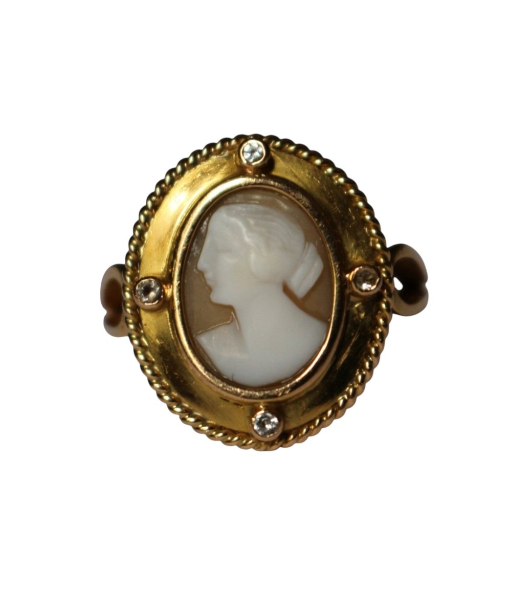 Bague ancienne camée coquille sur or jaune XIXe - Maison Eloe