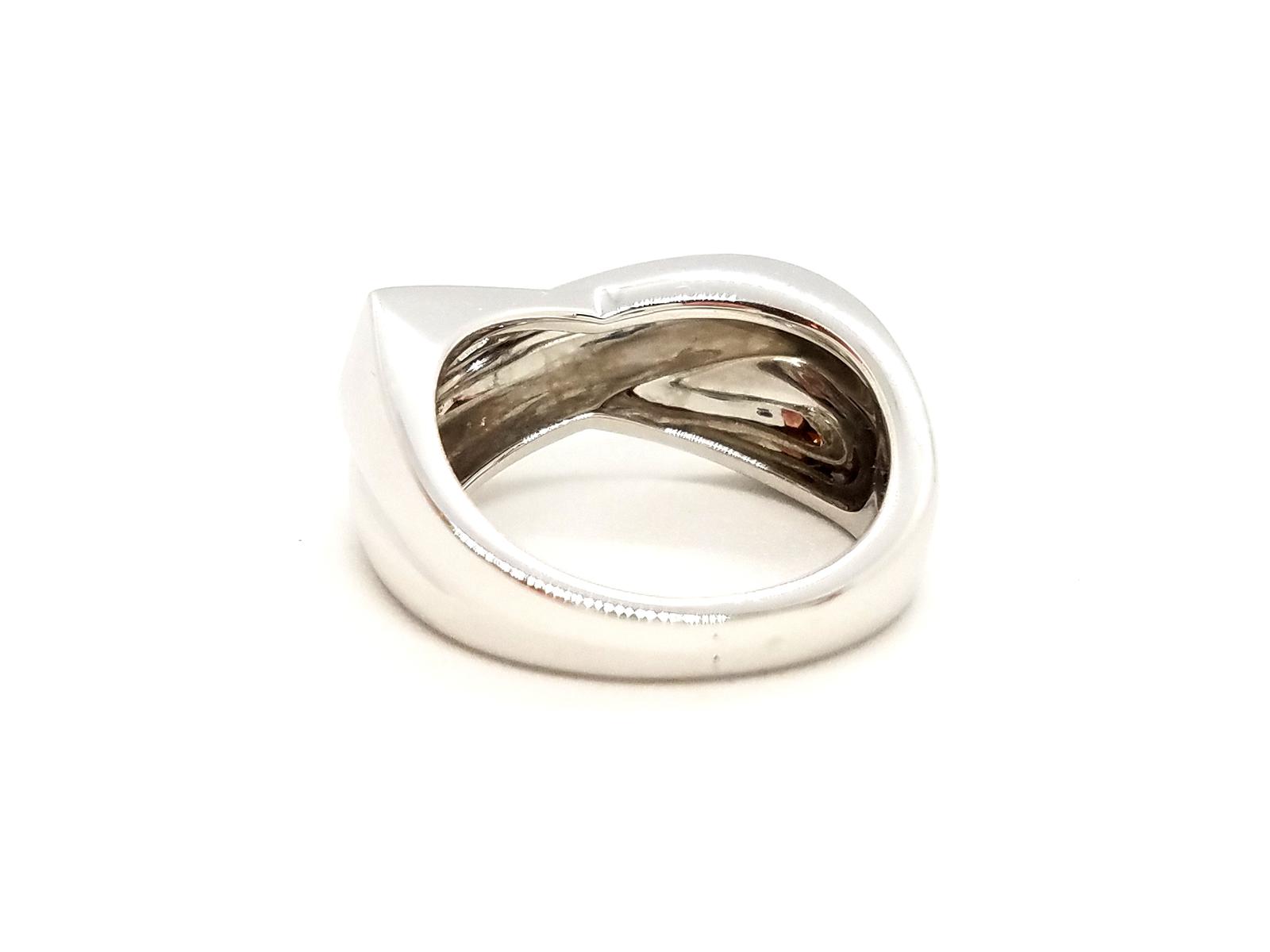 Mauboussin Ring In body and still White gold