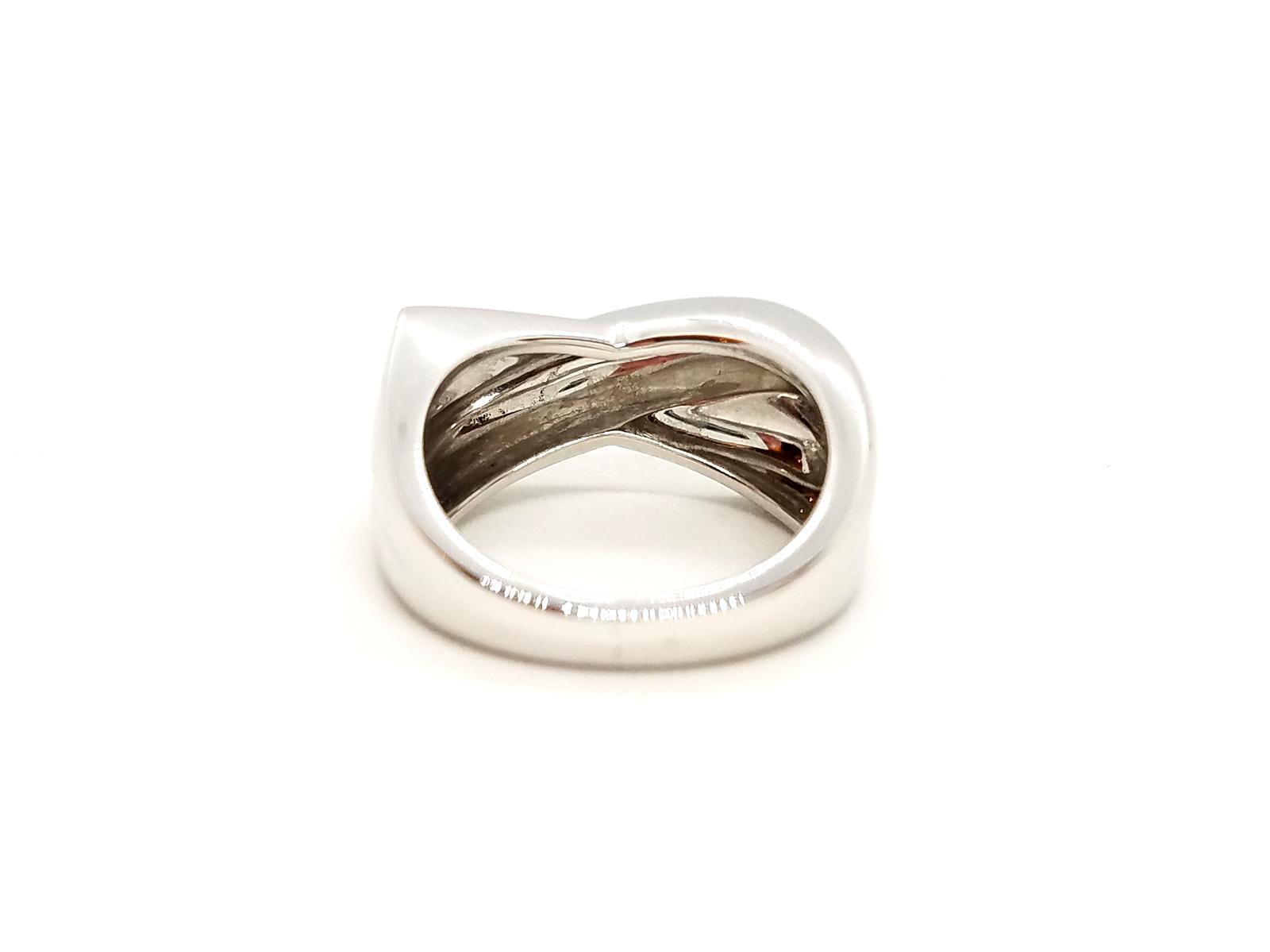 Mauboussin Ring In body and still White gold