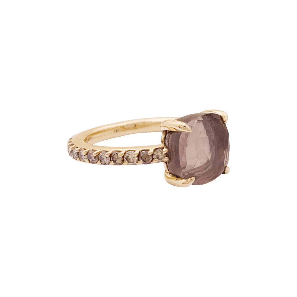 Bague Pomellato, "Baby" or rose, quartz rose et diamants bruns.