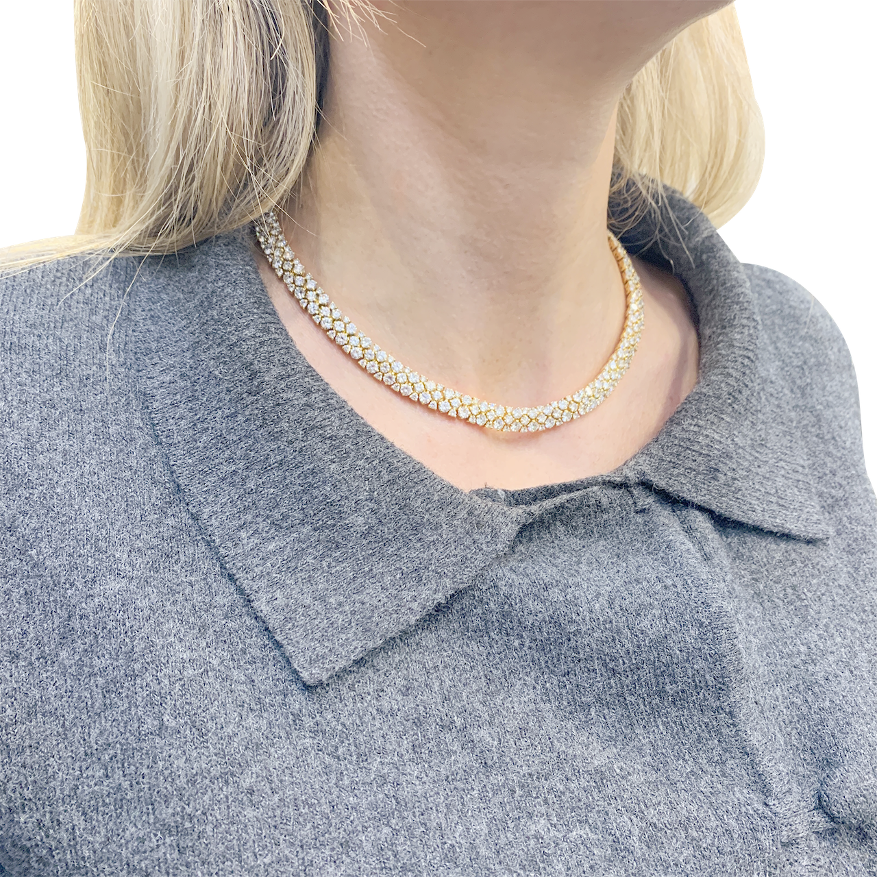 Collier "Rivière" or jaune, diamants.