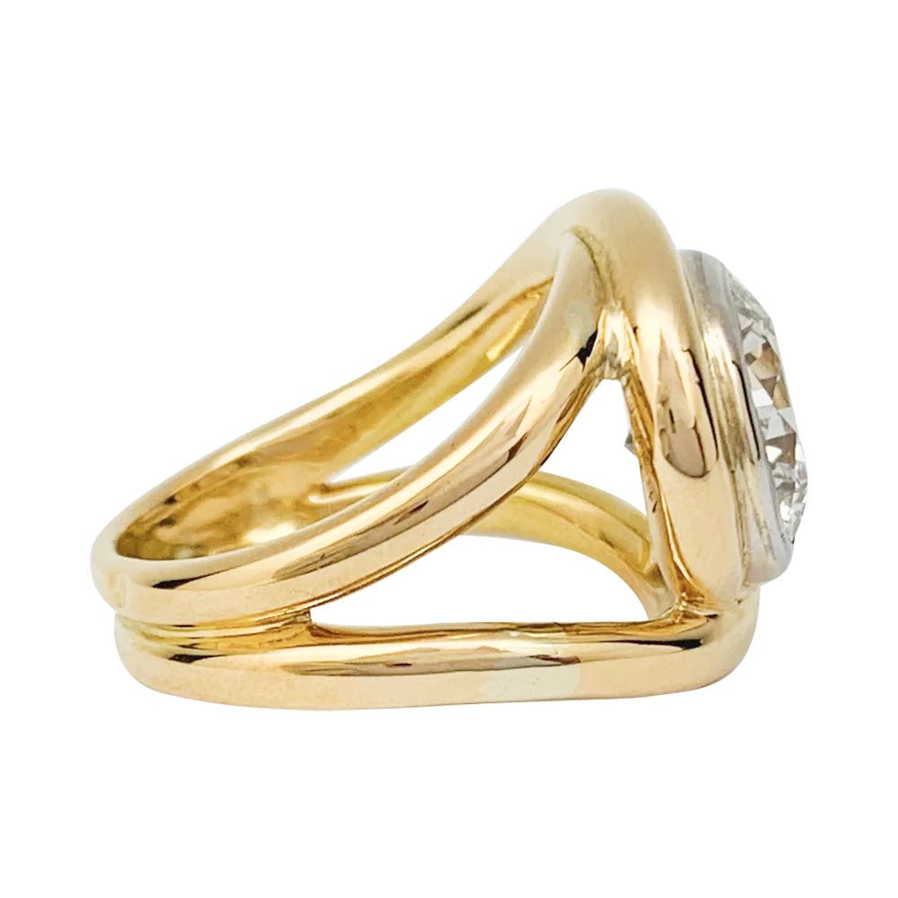 Bague entrelacée deux tons d'or, diamant 2,78 carats. - Maison Eloe