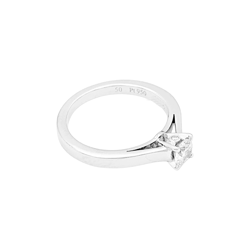 Bague Boucheron, "Beloved", diamant 0,30 ct, platine.