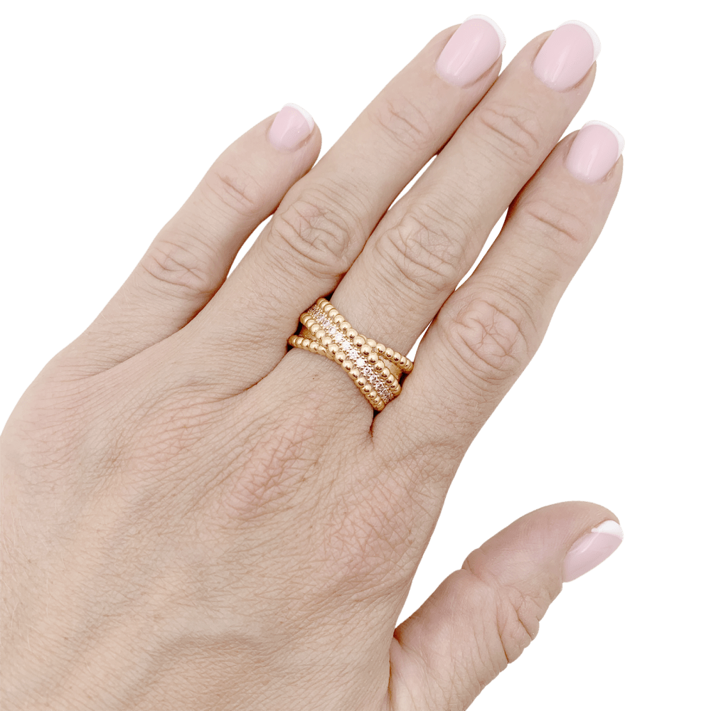 Bague VAN CLEEF ET ARPELS,"Duo Perlée", or rose, diamants.