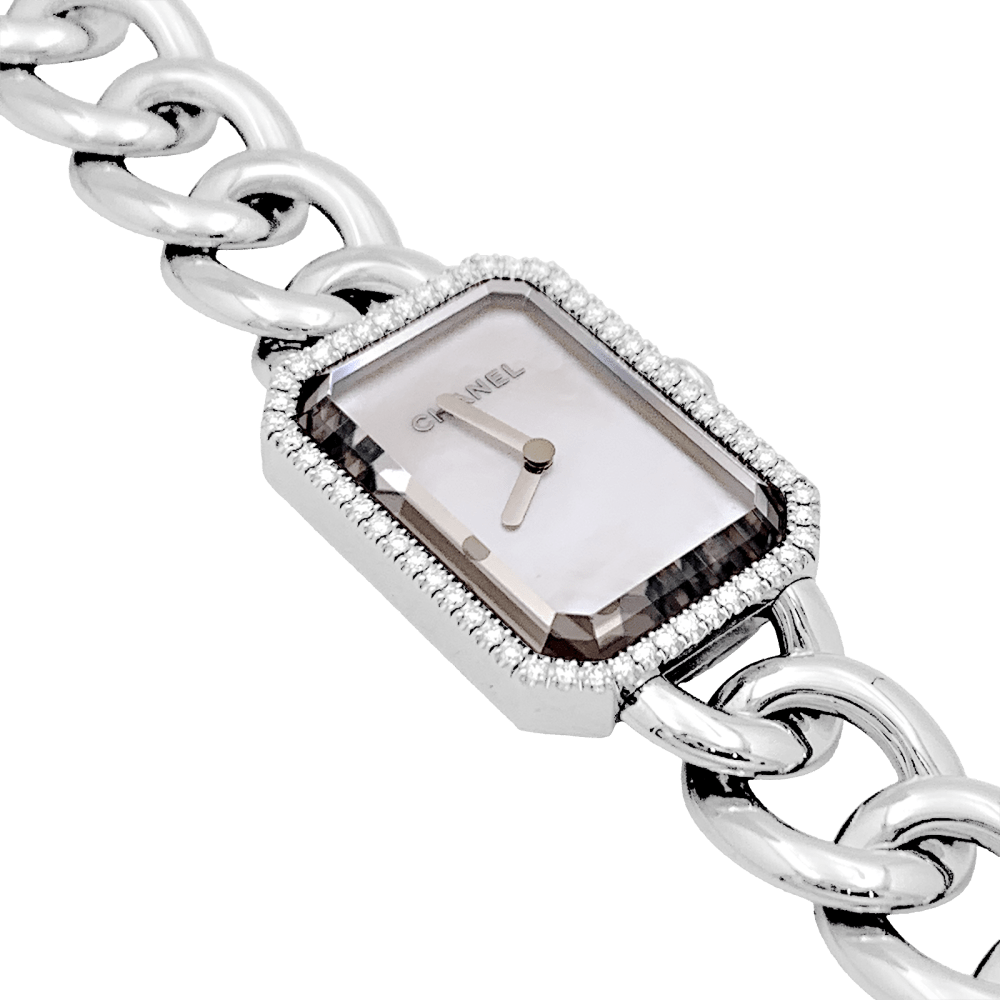 Montre Chanel "Première chaine", acier, nacre et diamants - Maison Eloe