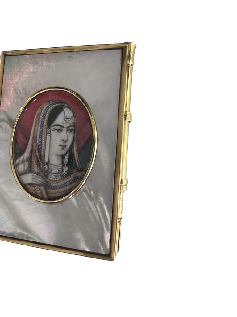 Young girl's mother-of-pearl notebook, late 19th century