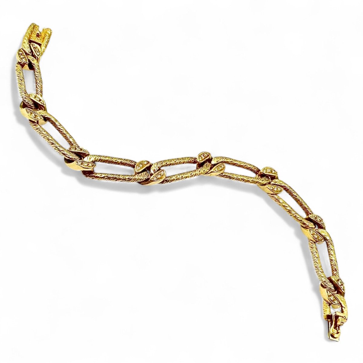 Georges LENFANT. Bracelet en or jaune pavé de diamants. - Maison Eloe