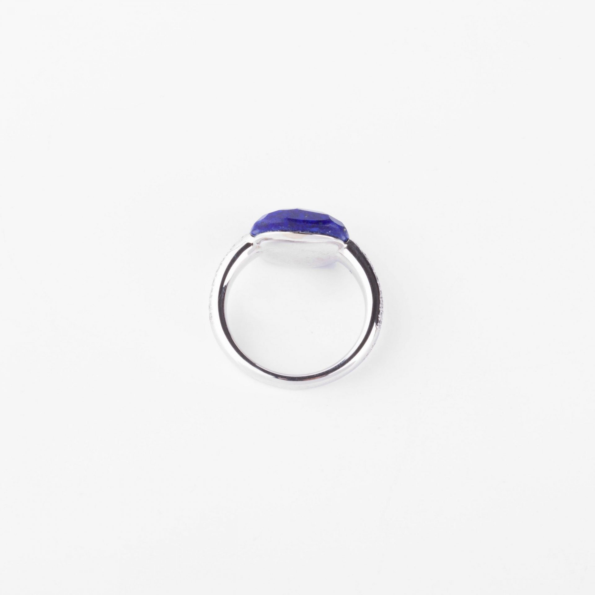 Pomellato Capri model ring in gold with diamonds and lapis lazuli