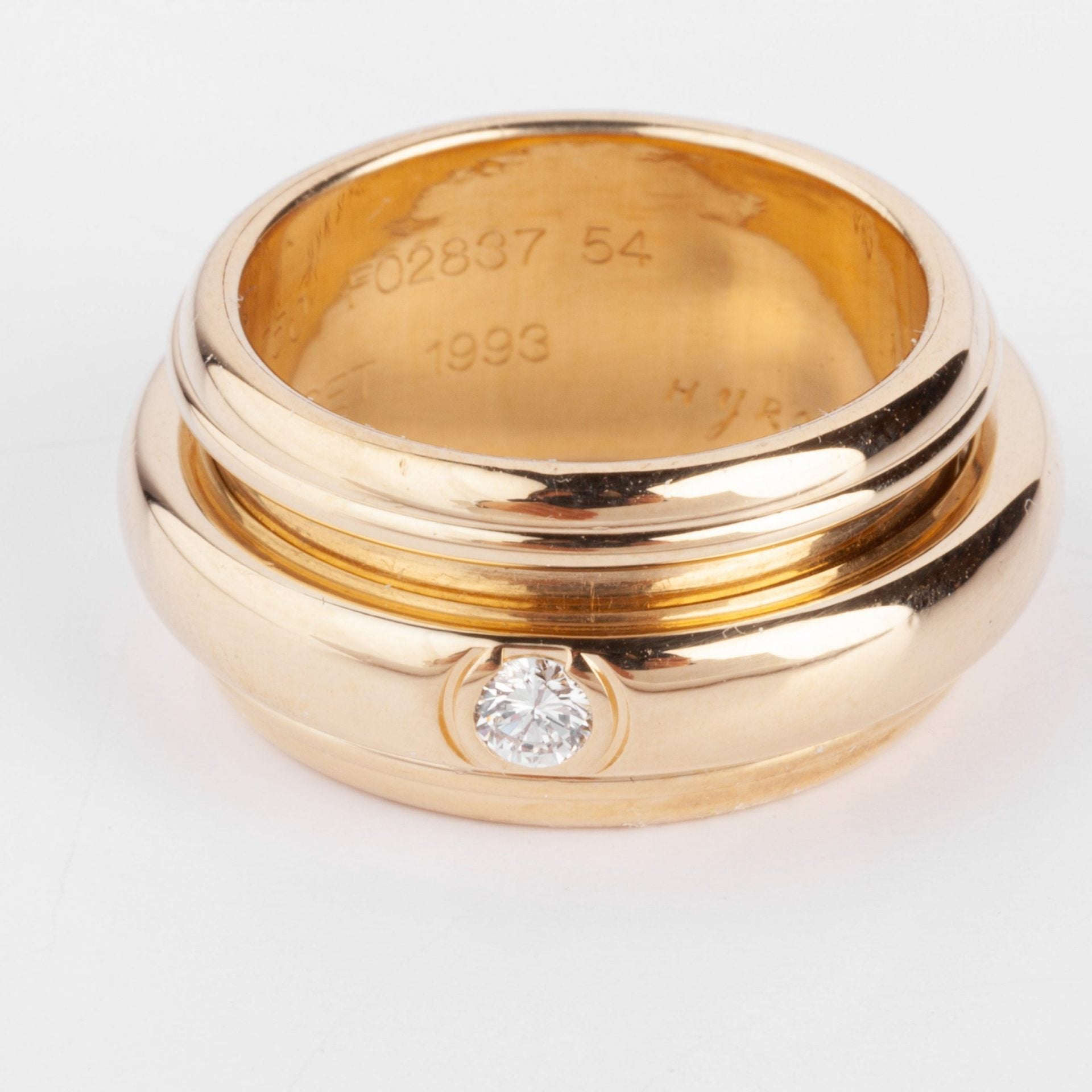 Yellow gold and diamond ring from Piaget, Possession model