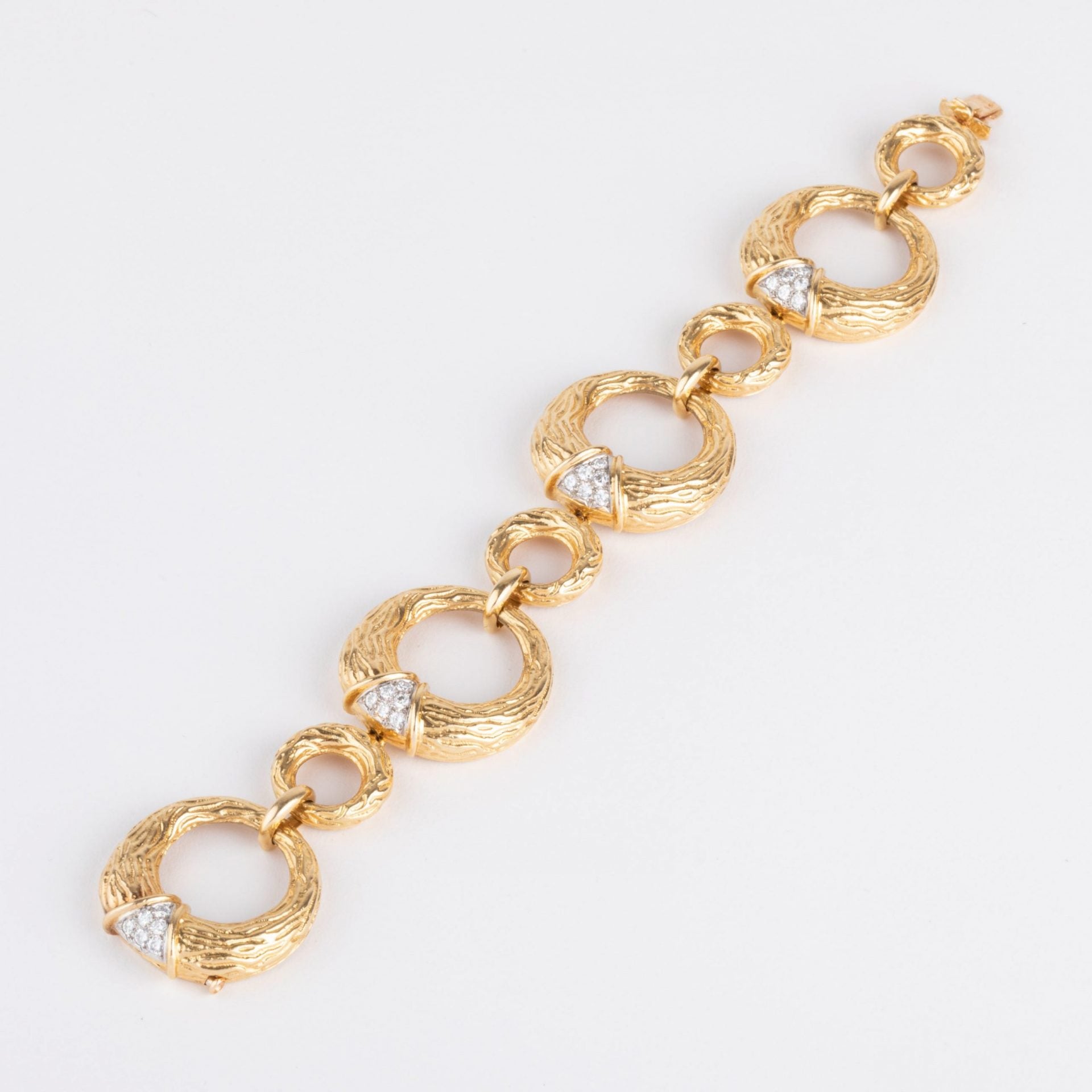 Yellow gold and diamond bracelet from Boucheron