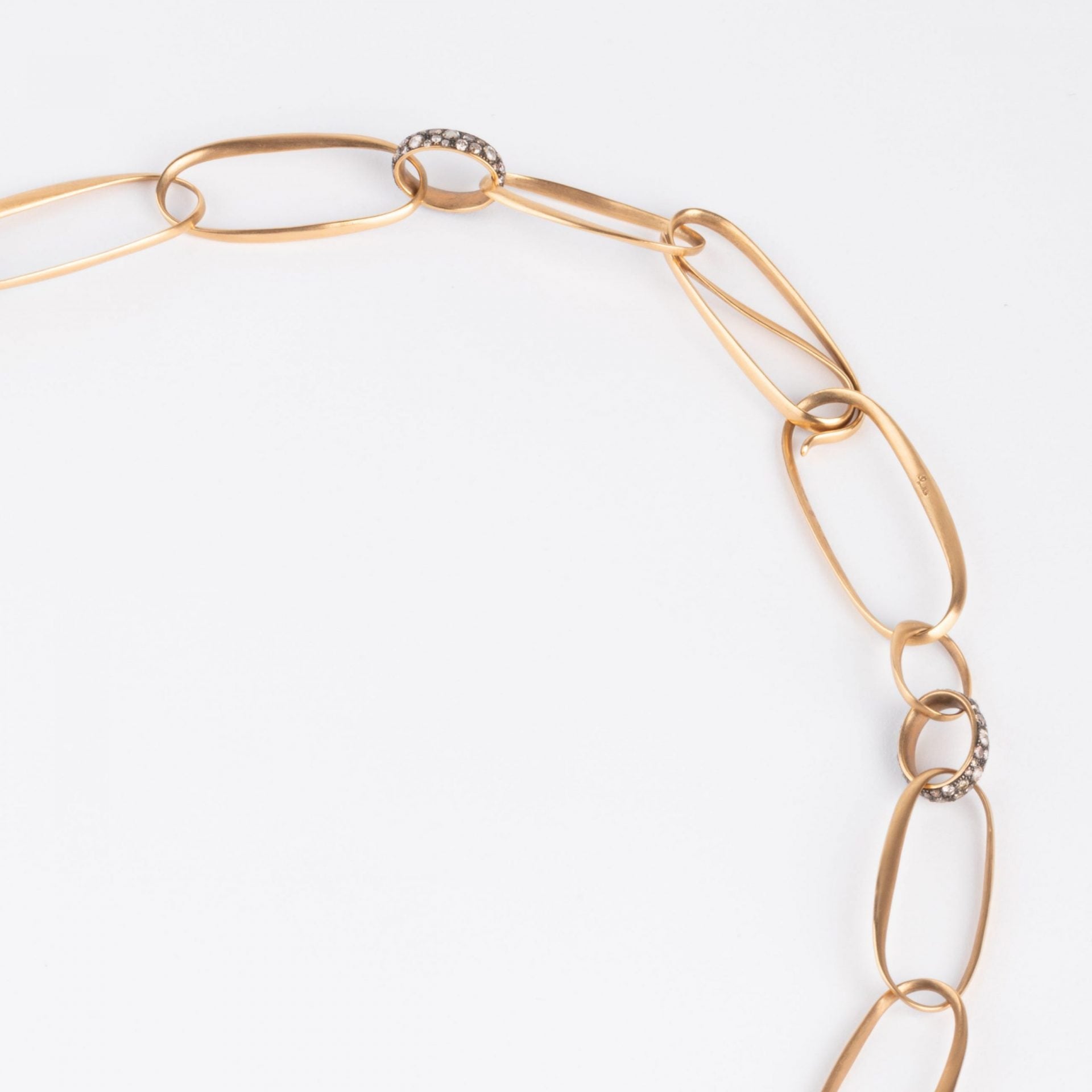 Pomellato, Collier collection Victoria en or rose brossé