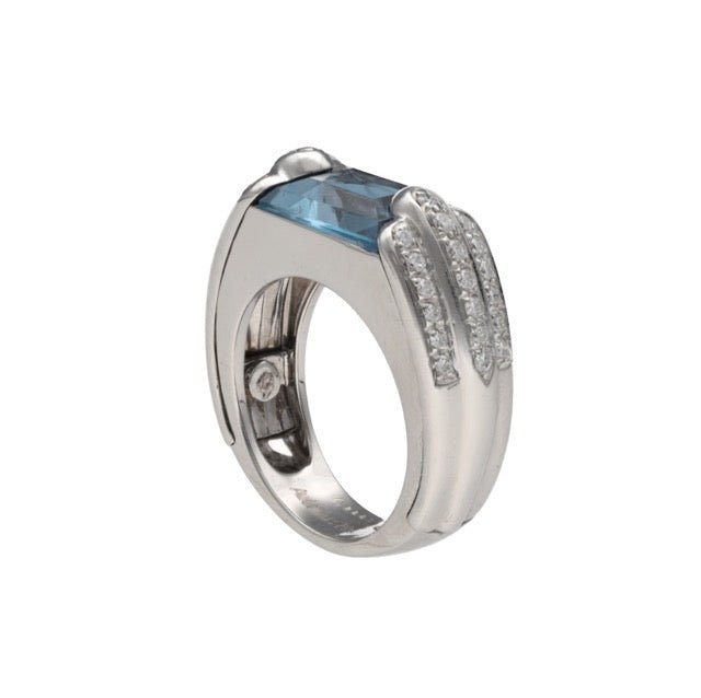 Audemars Piguet bague or gris topaze bleue et diamants - Maison Eloe