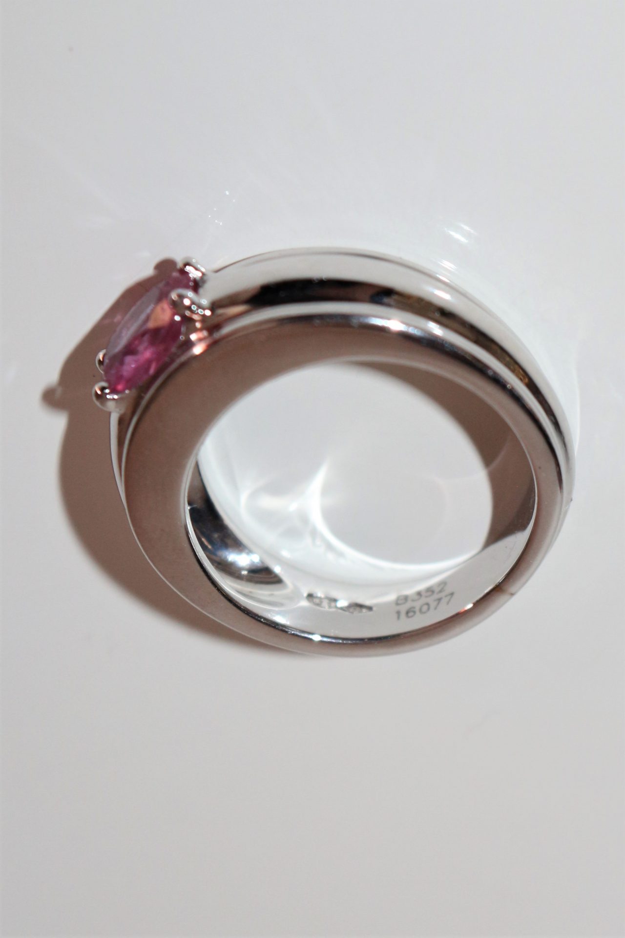 Boucheron Axelle ring