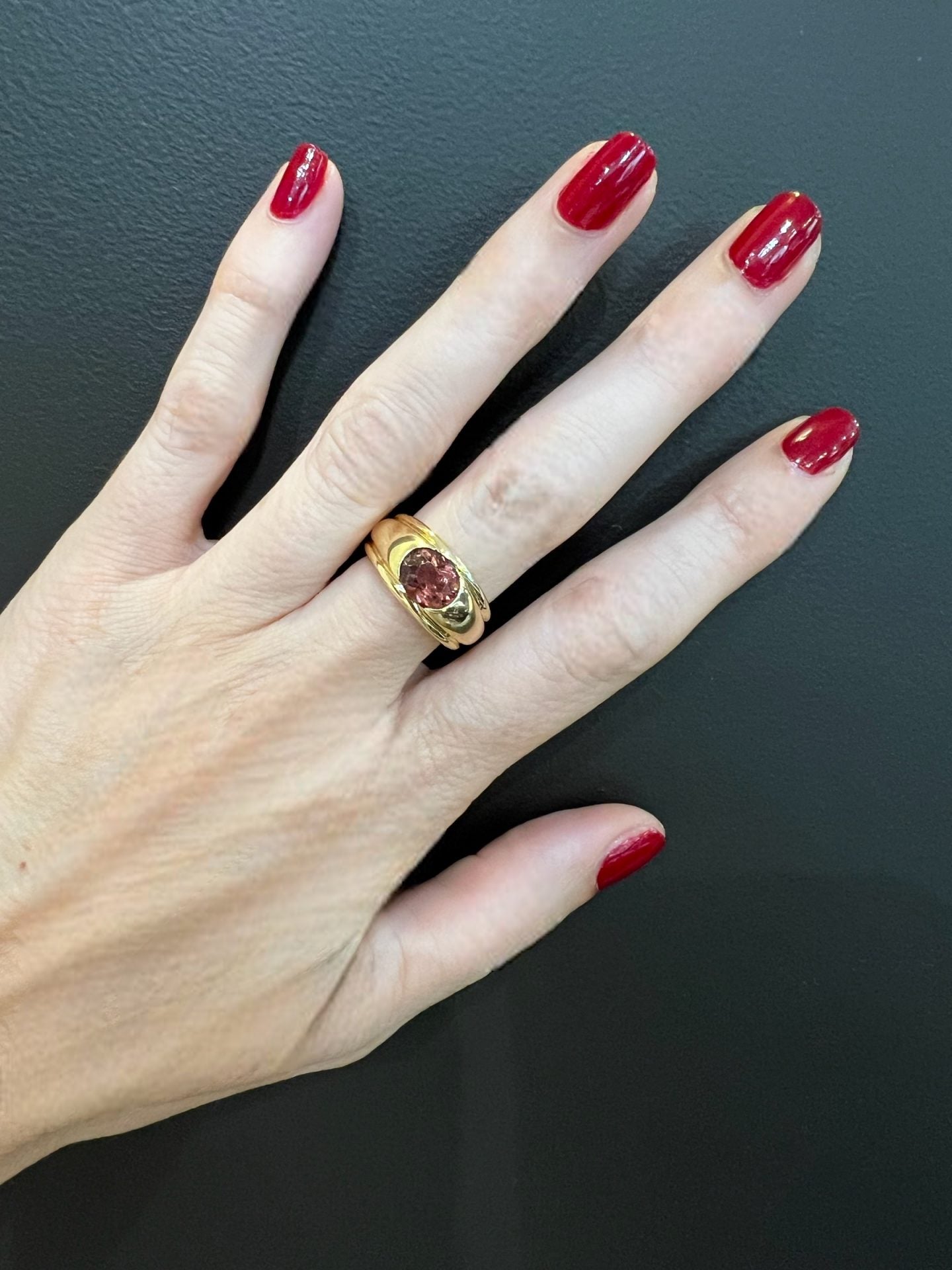 Bague Boucheron vintage, or jaune et tourmaline