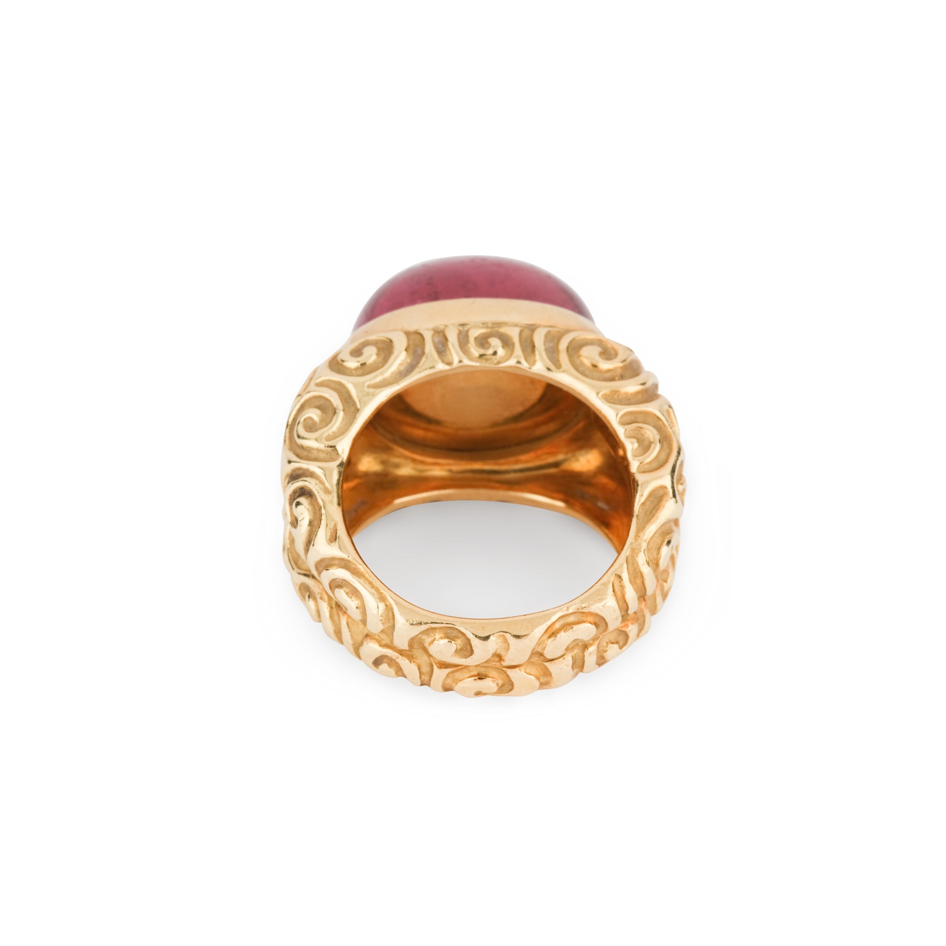 An Elisabeth Gage ring in yellow gold and tourmaline