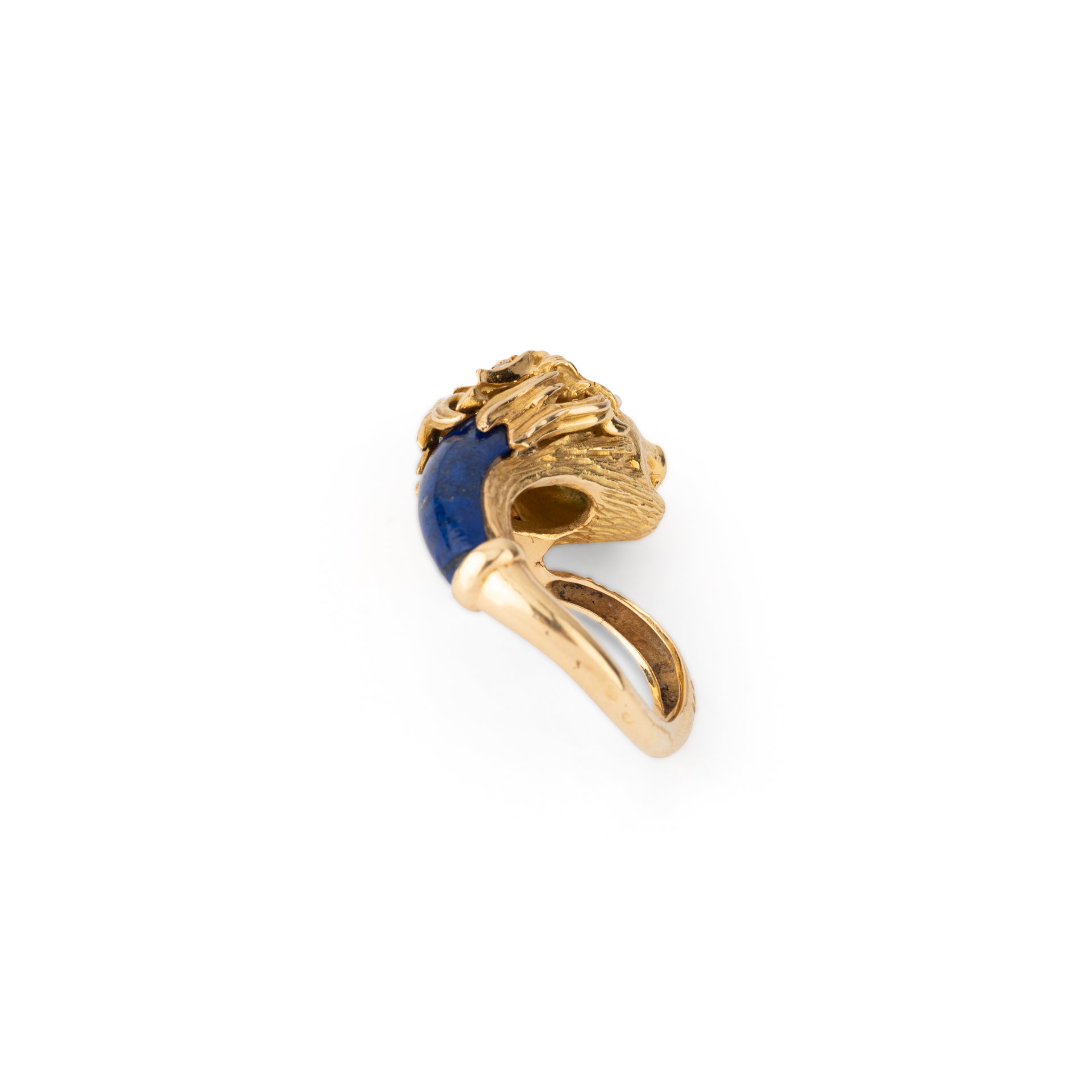 Pierre and Jean Bellin, Lion's Head Ring, Gold, Lapis Lazuli, Diamonds