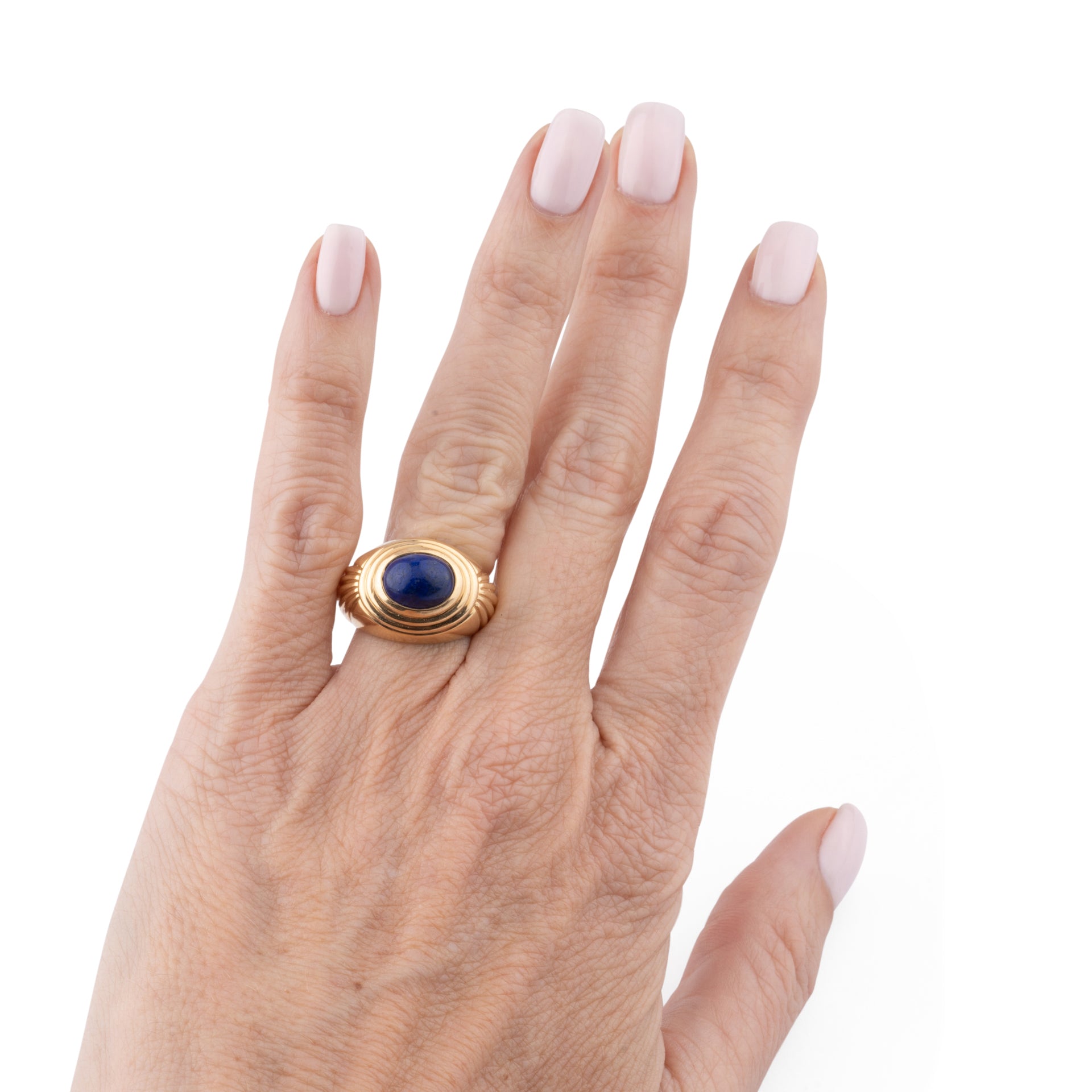 Boucheron, "Jaipur" ring, in 18K yellow gold, Lapis Lazuli cabochon