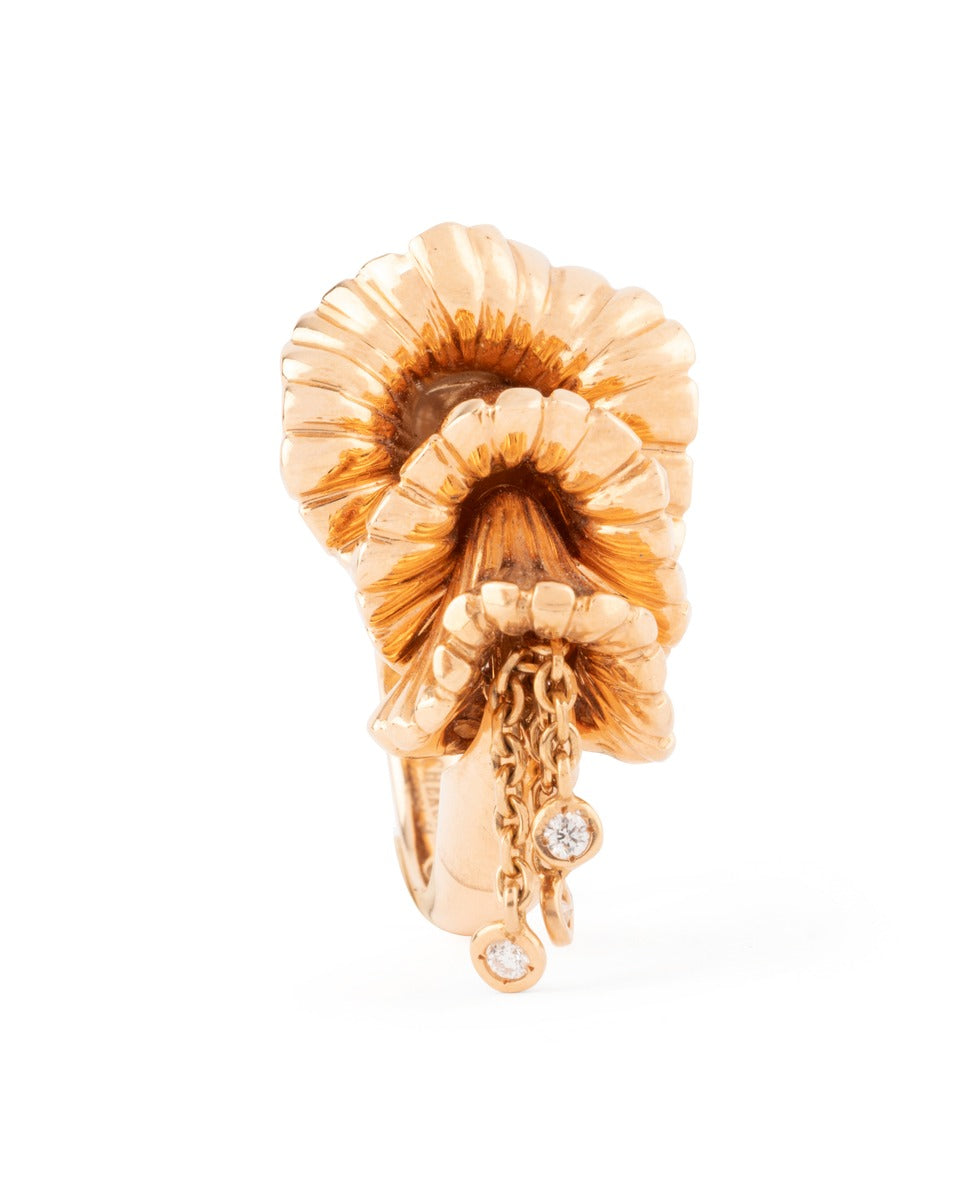 Boucheron, bague "Exquises Confidences" en or rose et diamants