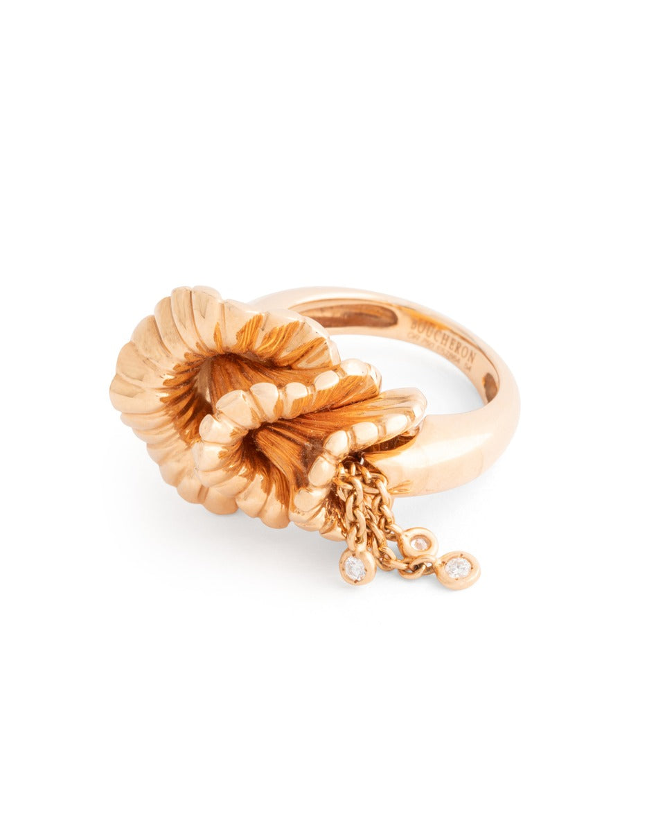 Boucheron, "Exquises Confidences" ring in pink gold and diamonds