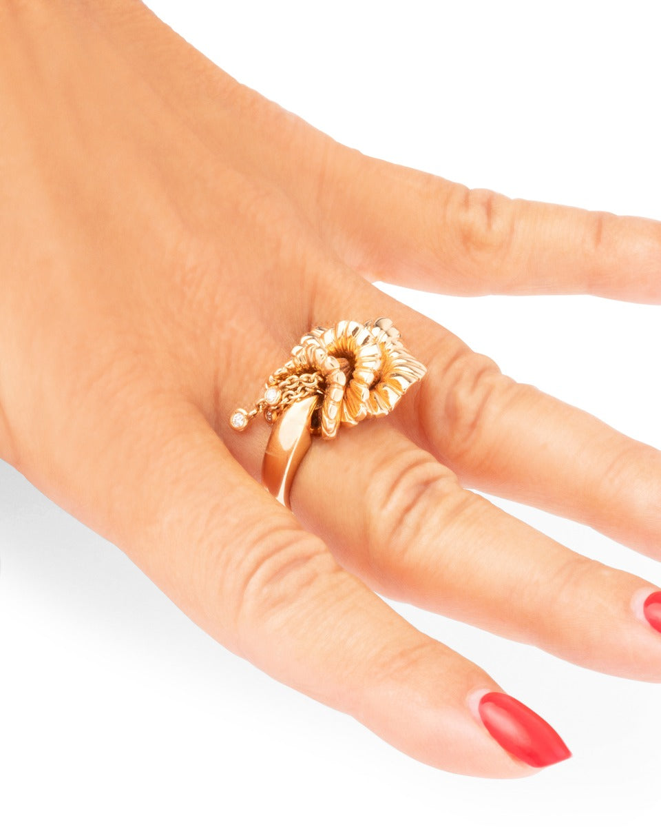 Boucheron, "Exquises Confidences" ring in pink gold and diamonds