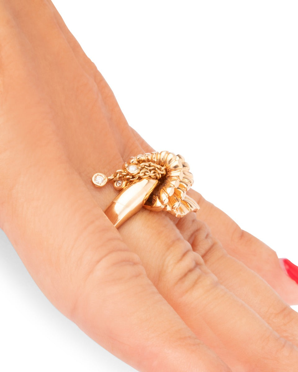 Boucheron, "Exquises Confidences" ring in pink gold and diamonds