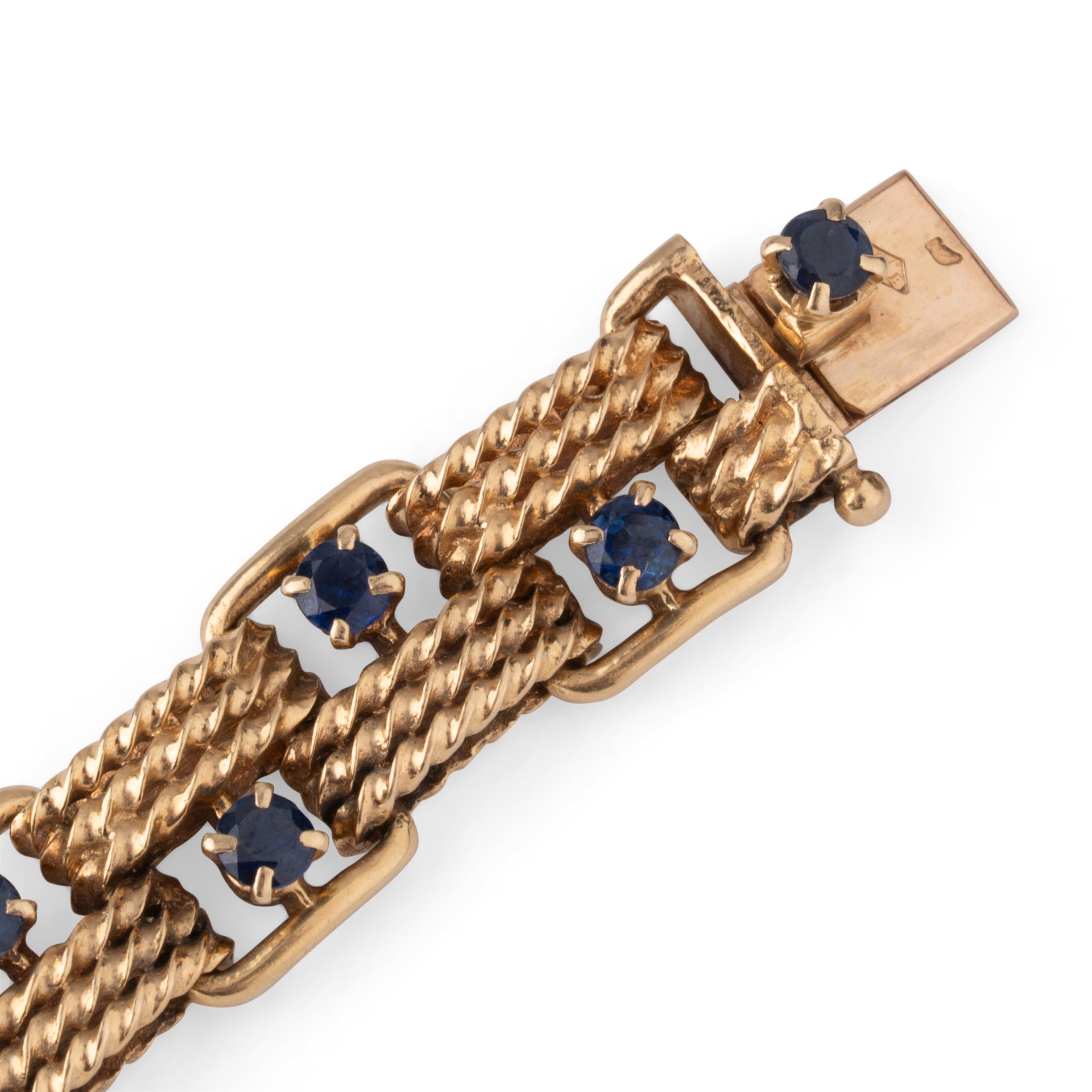 Boucheron, 18K chiseled yellow gold and sapphire bracelet