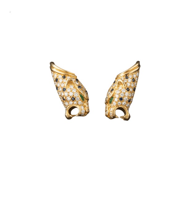 Boucles d'oreilles en or, diamants, saphirs et émeraudes. GAY FRERES.