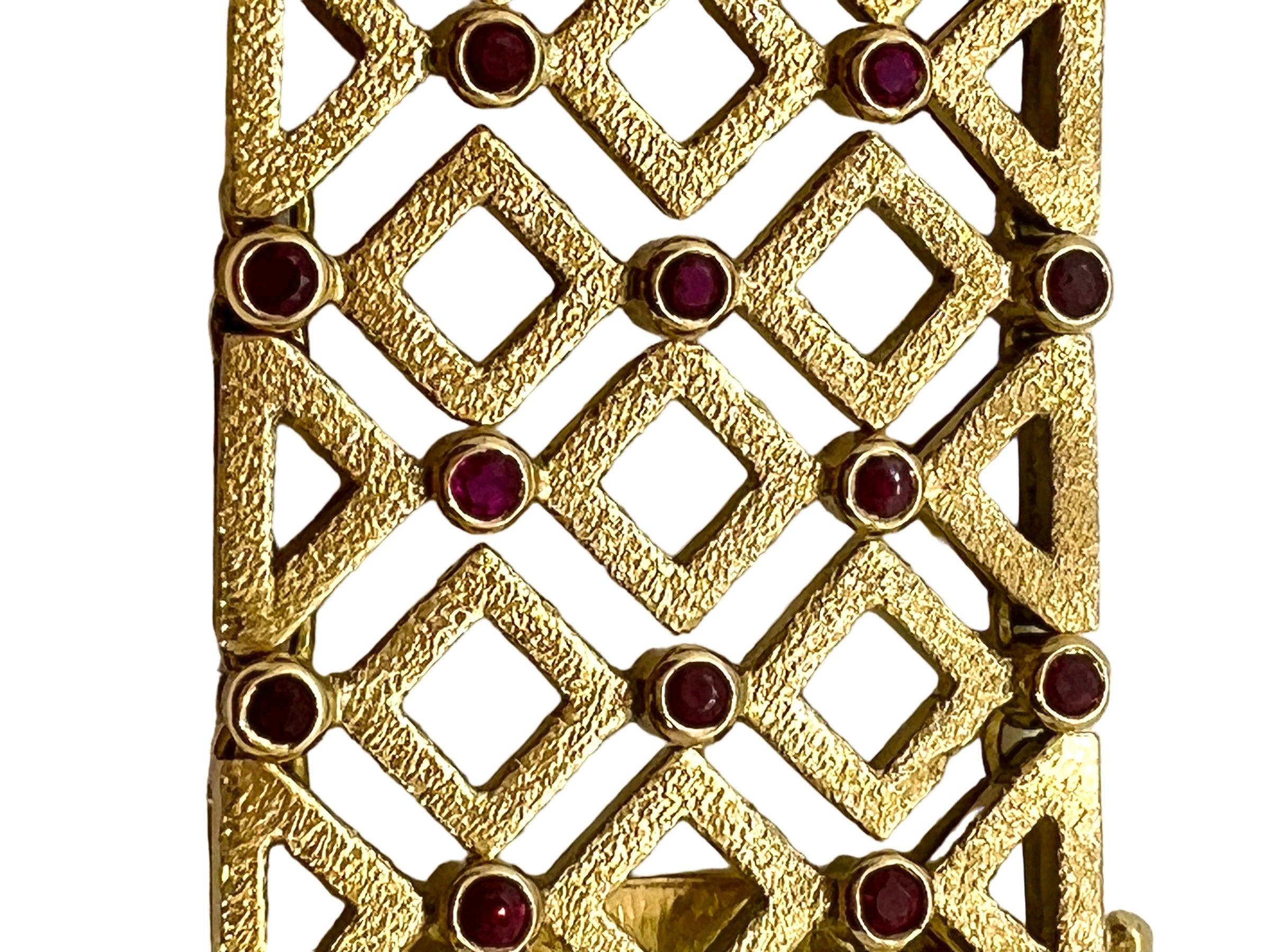 Bracelet Bulgari vintage, or jaune 18K et rubis
