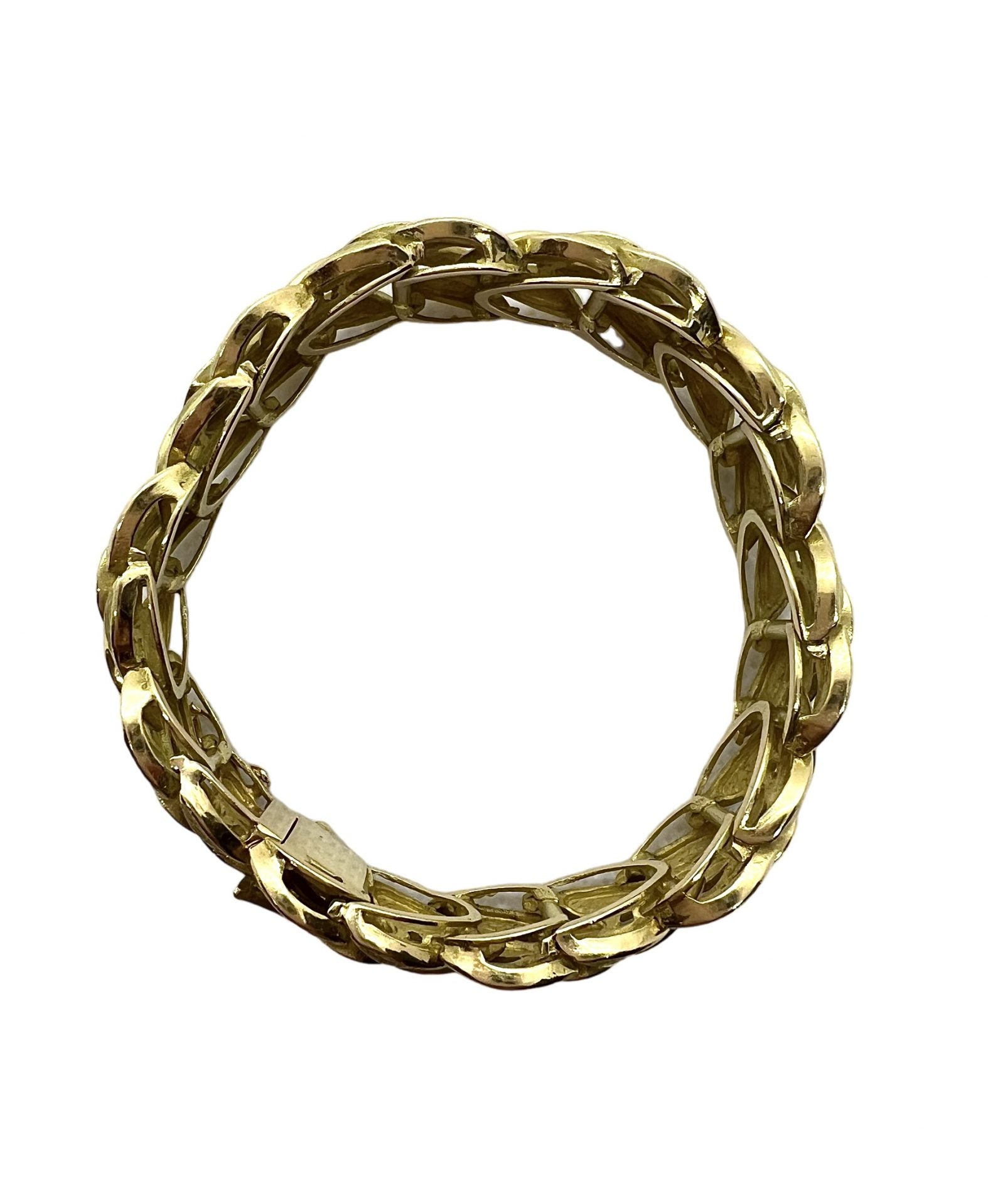 An 18K yellow gold leaf bracelet, French workshop hallmark