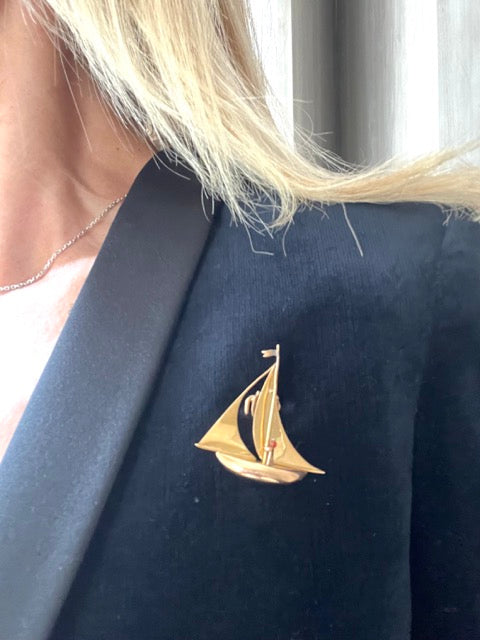 Broche Mellerio vintage en or jaune 18K