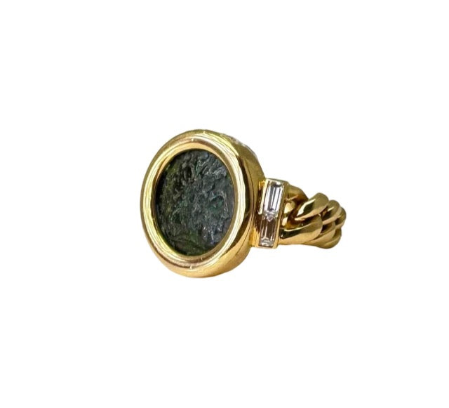 Bulgari, "Monete" ring in 18k yellow gold decorated with a bronze coin