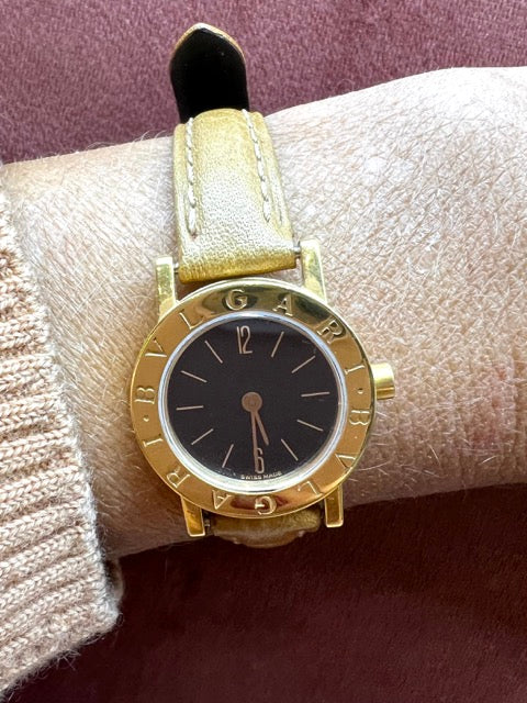 Bulgari, Vintage Bvlgari watch in gold on leather