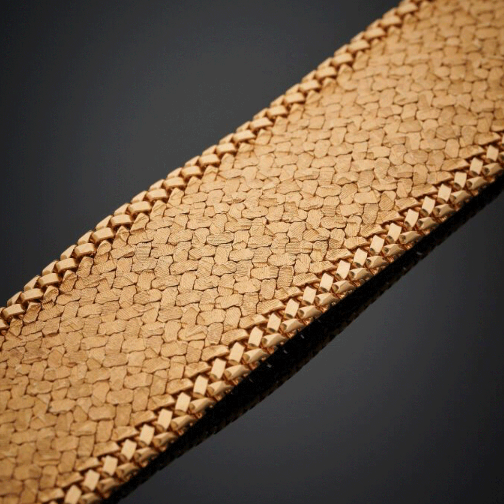 Bracelet maille polonaise en or jaune 18K. GAY FRERES