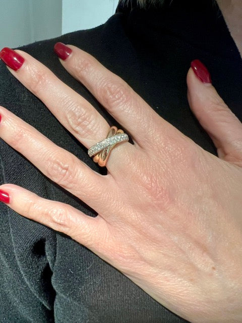 Cartier, Trinity wedding ring in 3 golds and diamonds