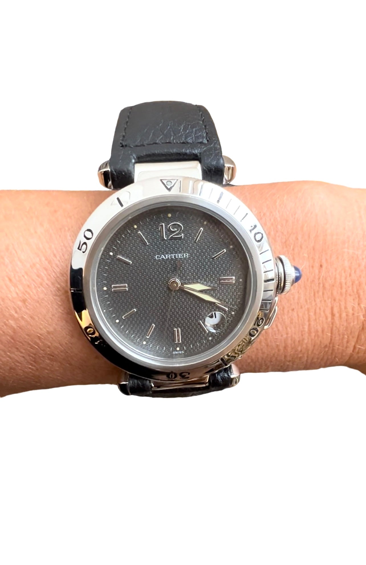 Cartier, Montre Pacha en Acier sur Cuir