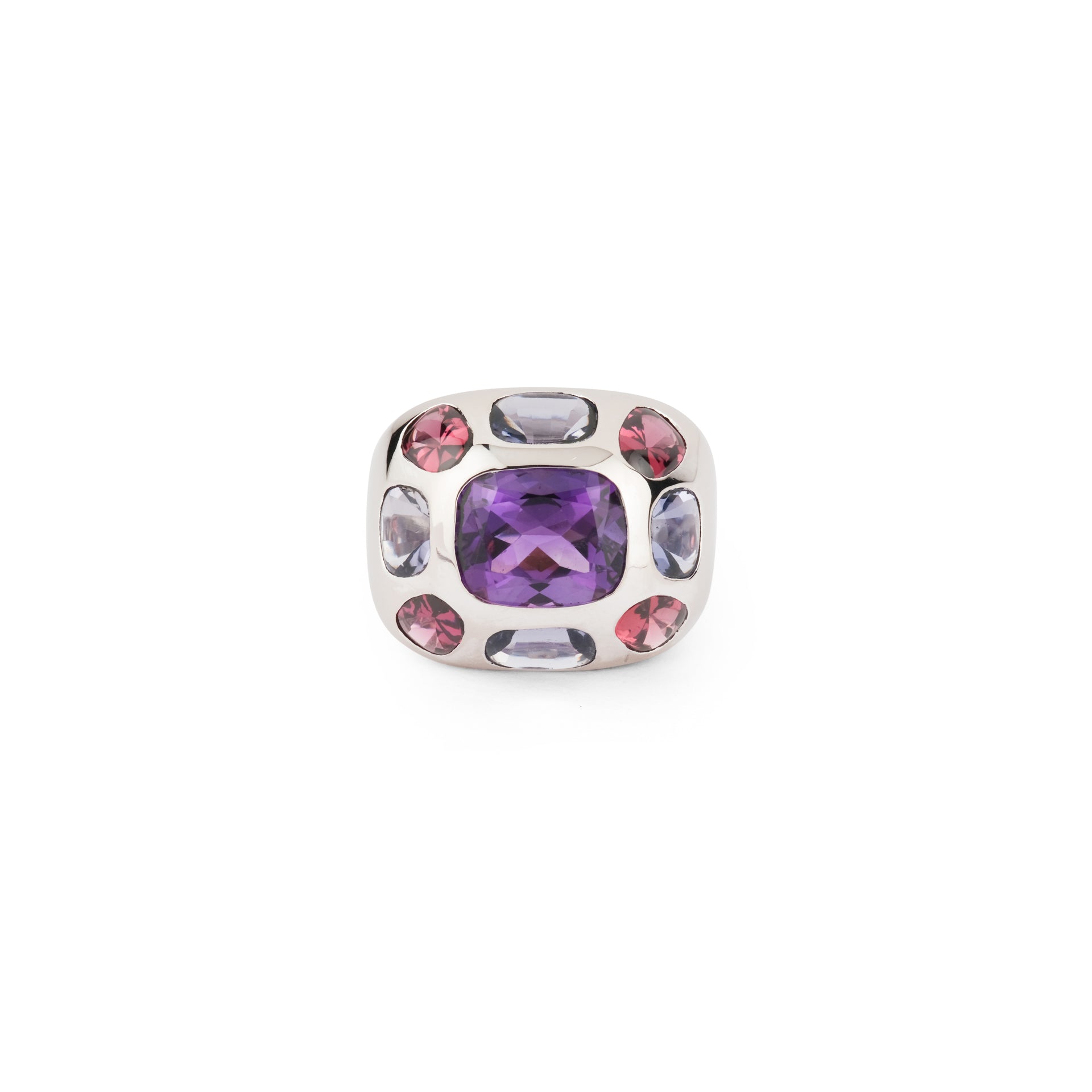 Chanel, bague "Coco" or blanc, améthyste, grenat et iolite