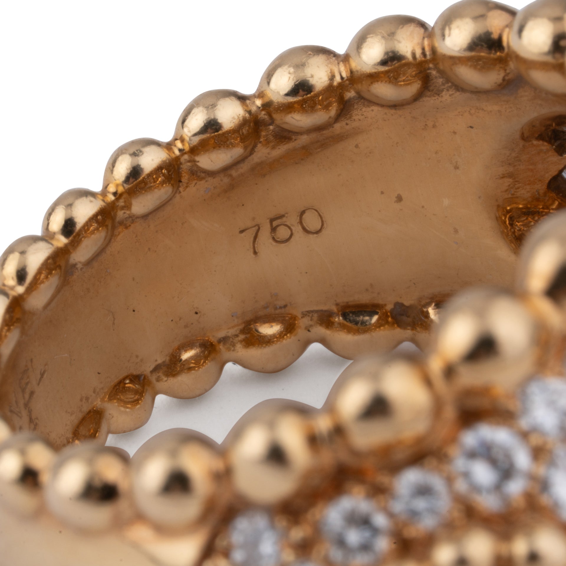 Chanel, "Baroque" Ring Yellow Gold, Diamonds and Pearls
