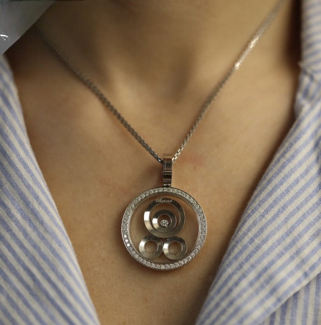 Chopard "Happy Spirit" pendant chain in white gold and diamonds