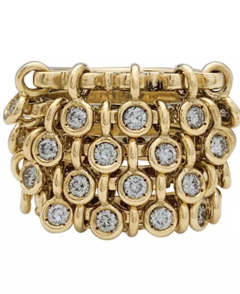 Bague Dior modèle "Coquine" en or jaune, diamants.