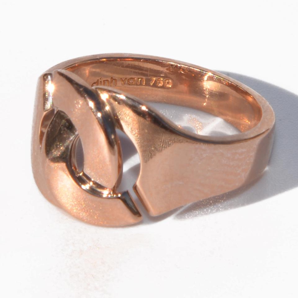 Dinh Van rose gold ring, Menottes model R12