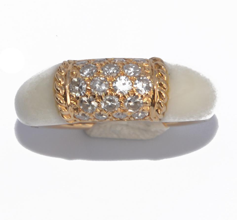 Vintage Van Cleef & Arpels "Philippine" Ring