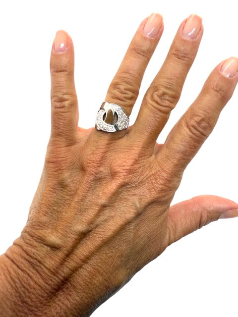 Dinh Van bague "Menottes" R16 en or blanc et diamants - Maison Eloe