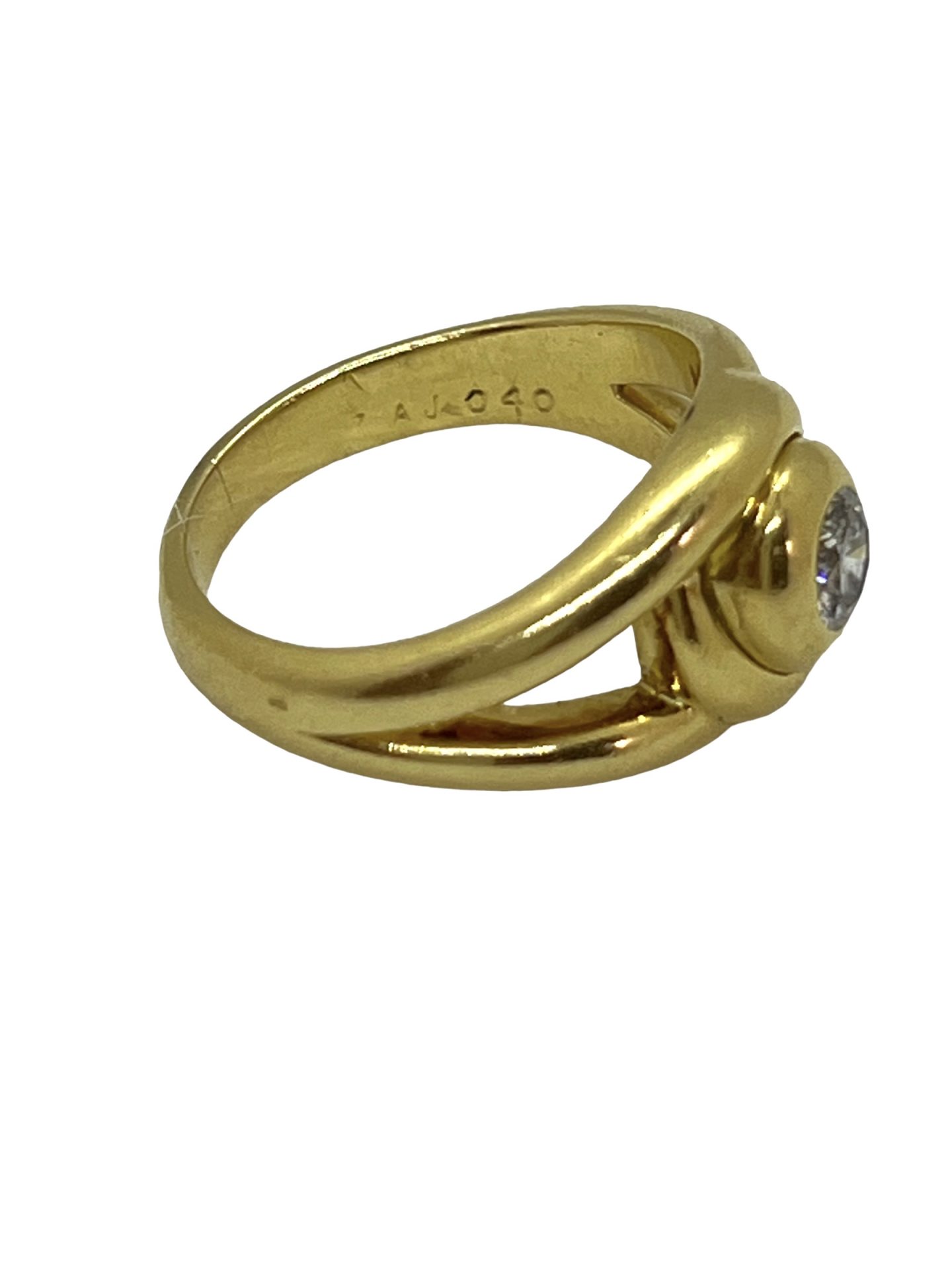 Cartier solitaire ring in yellow gold and diamond